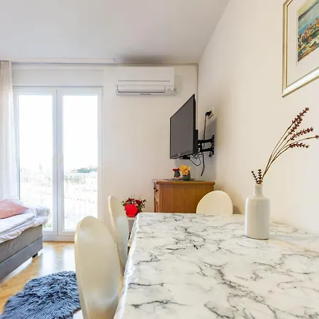 Apartman Lana